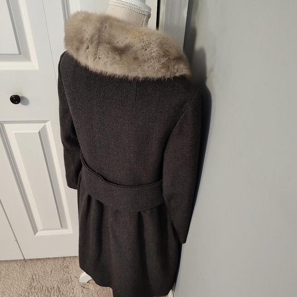🌹Vintage 70's Unbranded Real Fur Herringbone Tweed Wool Button Front Overcoat M - Picture 9 of 16